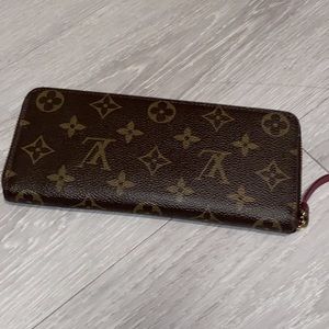 Authentic Louie Vuitton Monogram Clemence Wallet